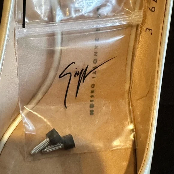 Giuseppe Zanotti Peep Toe Cream and Gray Patent Leather Stiletto Heels -…